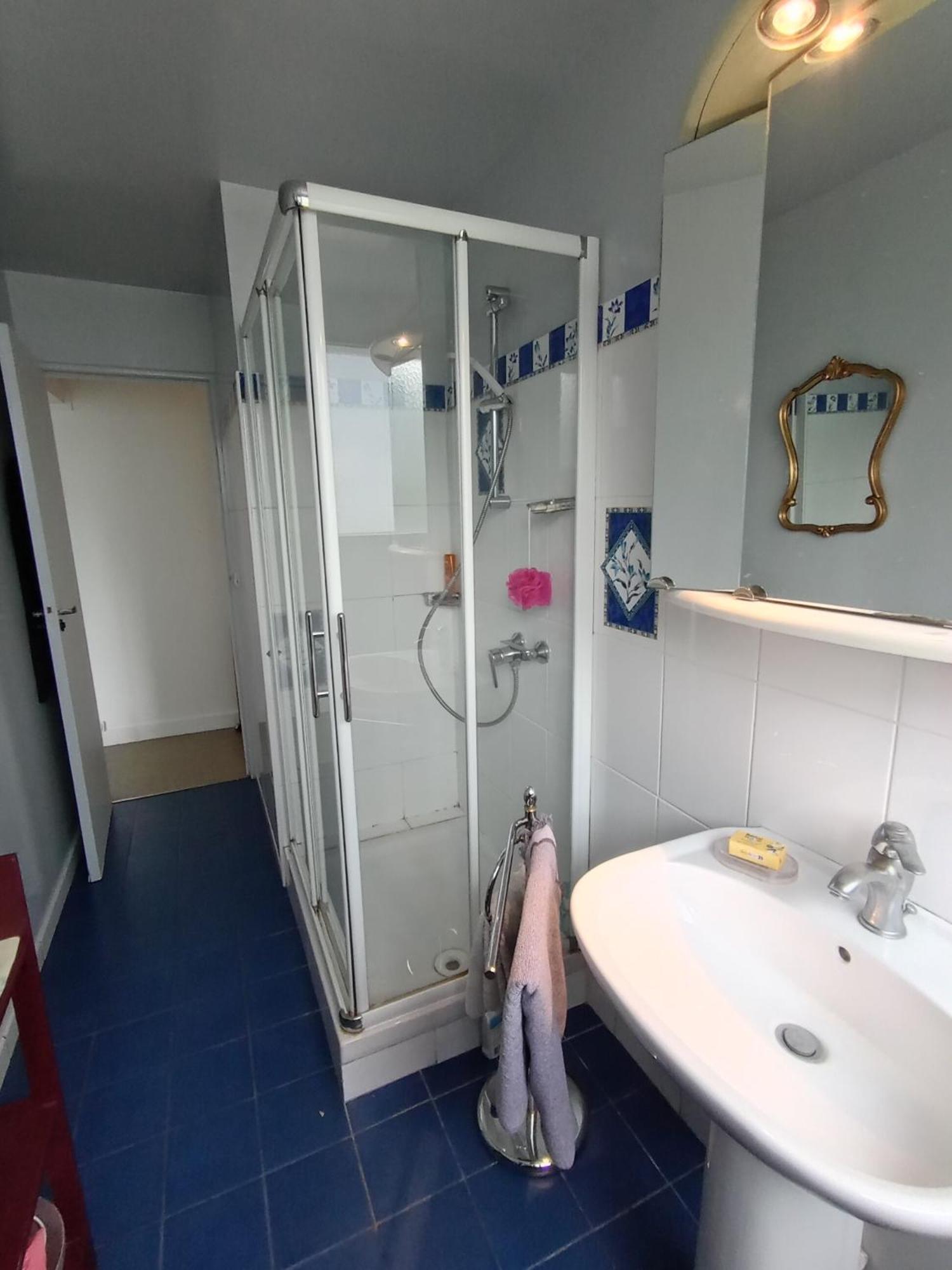Chambre Double Lumineuse Paris Centre Deux Pas Du Metro エクステリア 写真